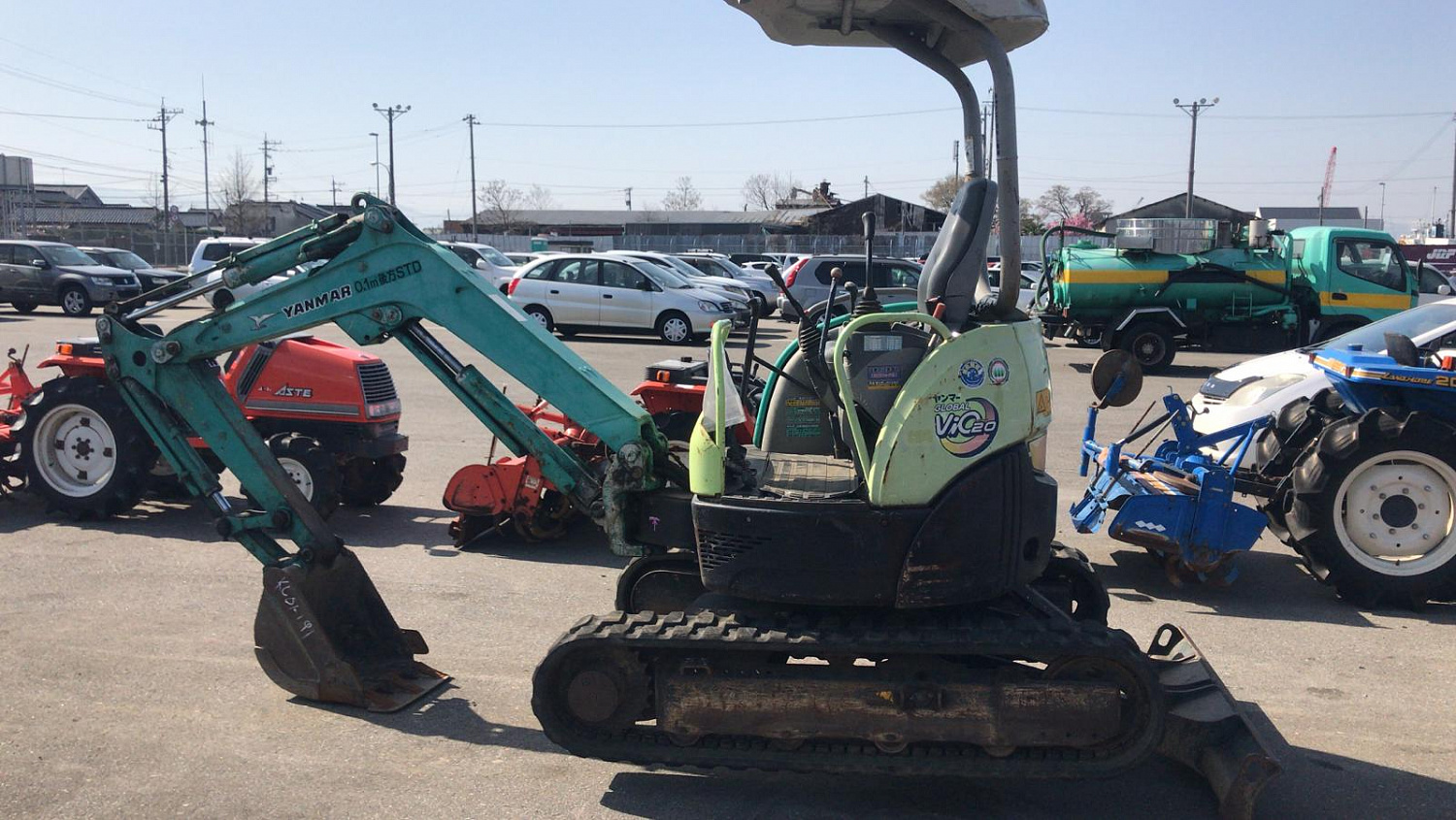 Мини эксковатор Yanmar VIO20-3